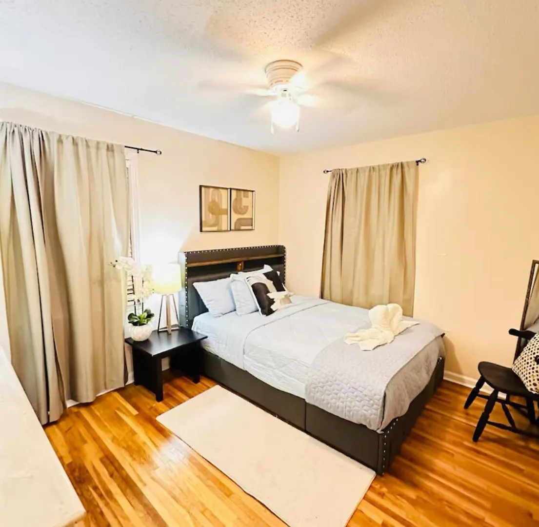 Vakantiehuis Spacious Home Close To Everything In Memphis